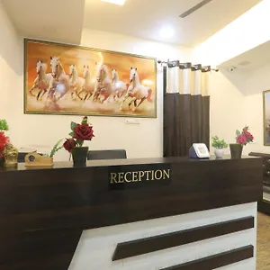 Hotel Mahaveer Palace ***