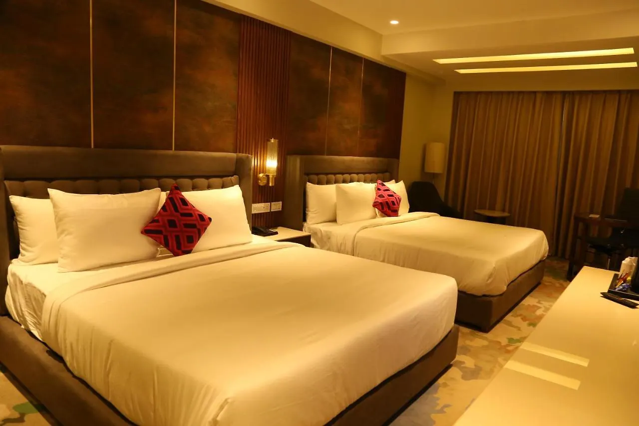 Dreamz Inn & Suites Zirakpur 4*,