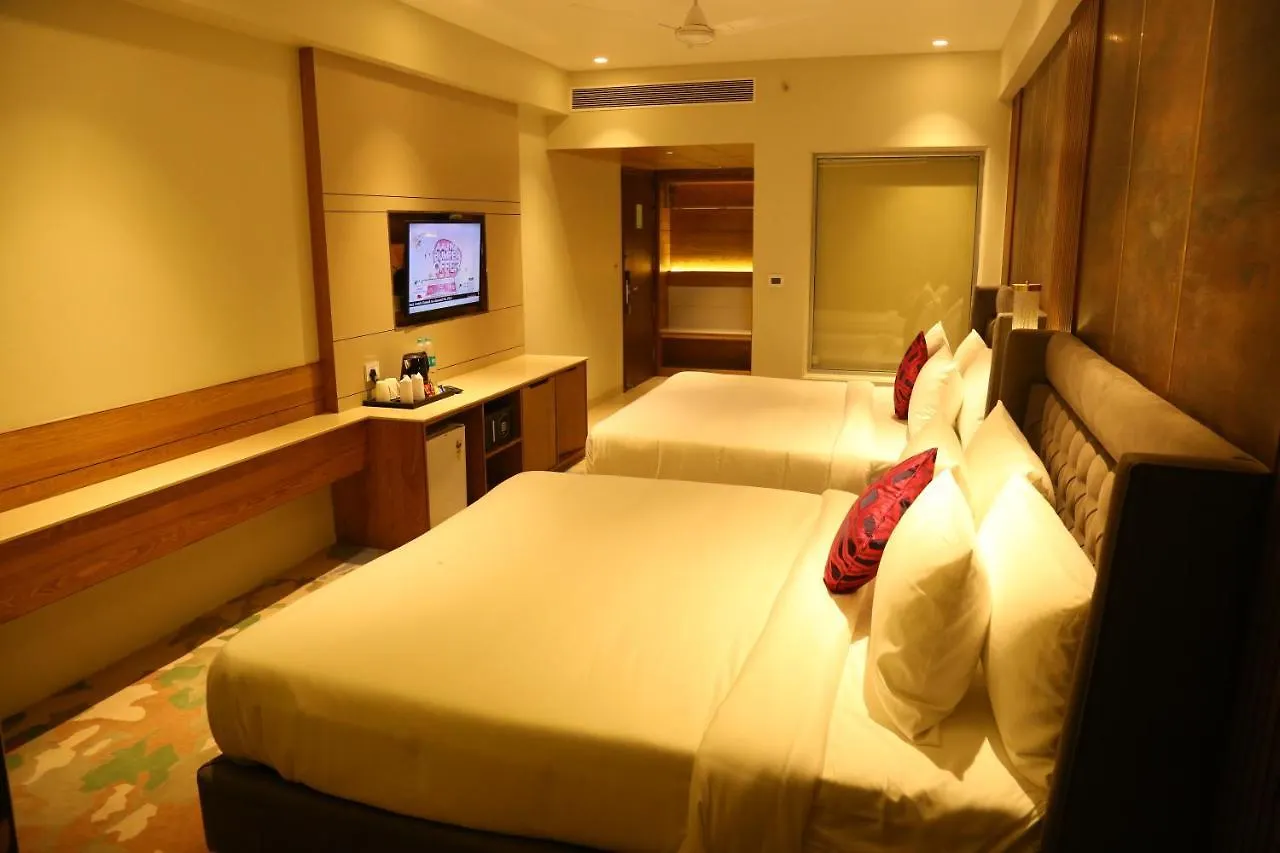 Dreamz Inn & Suites Zirakpur Hotel