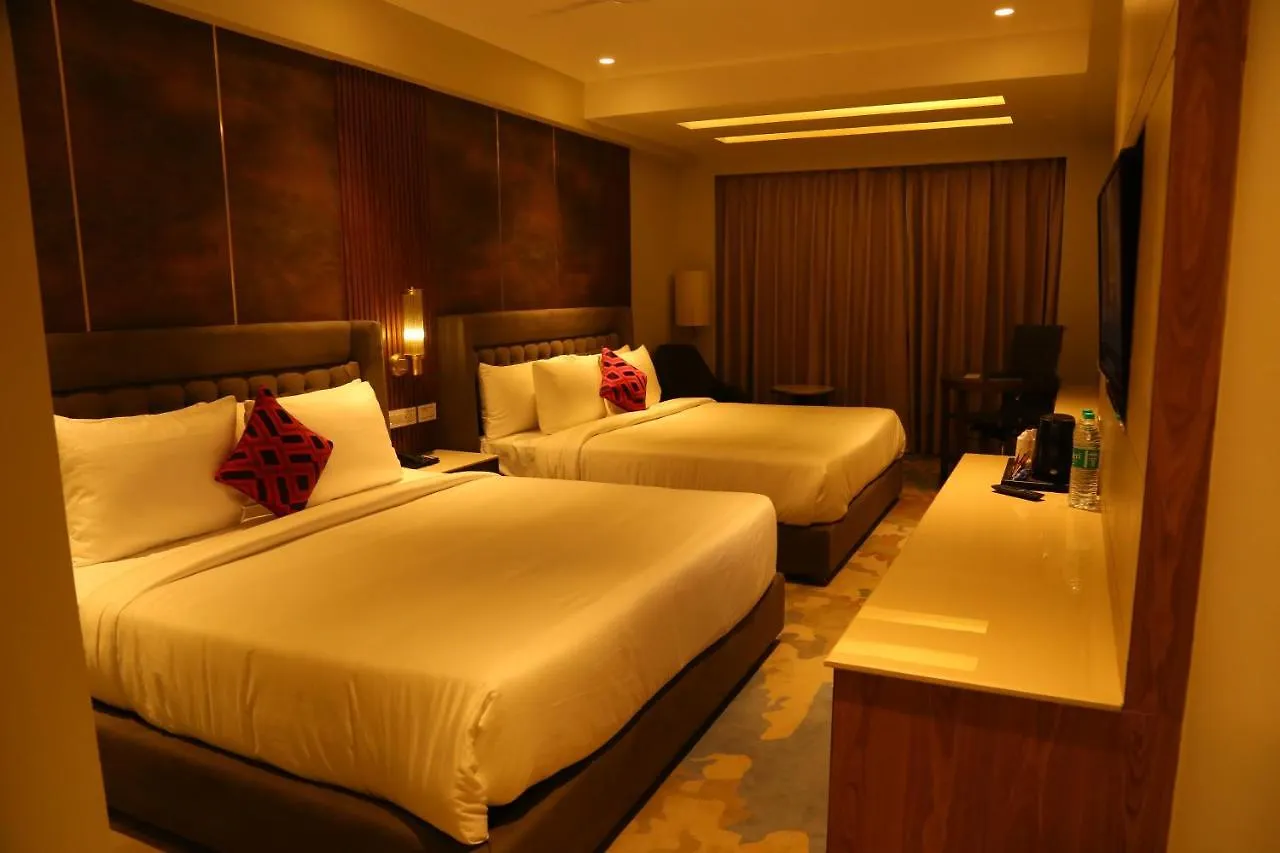 **** Hotel Dreamz Inn & Suites Zirakpur India