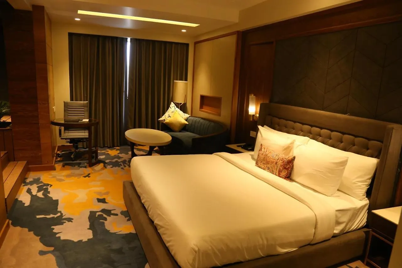 Hotel Dreamz Inn & Suites Zirakpur