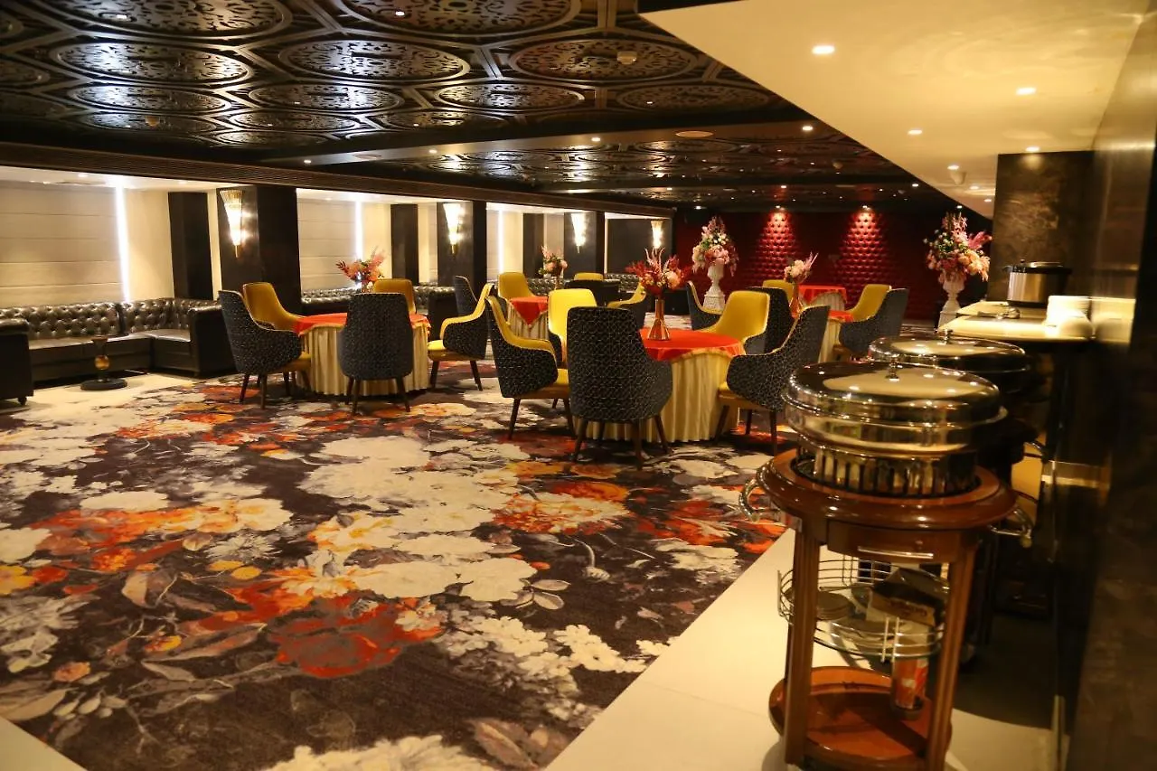 Dreamz Inn & Suites Zirakpur